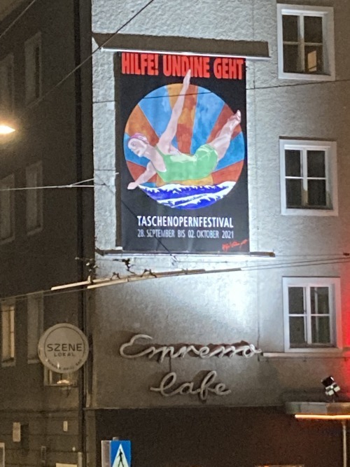 TOF "Hilfe! Undine geht" in der Szene Salzburg